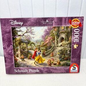 Schmidt Disney Snow White Dancing with‎ the Prince 1000 Piece Puzzle (1000Pc)